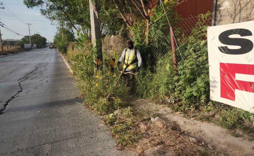 Atiende Gobierno de Reynosa limpieza, alumbrado, bacheo y suministro de agua en ejidos