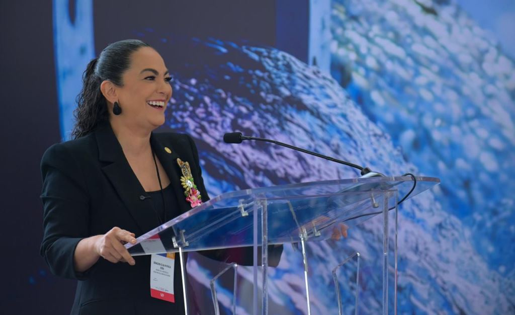 Inaugura Olga Sosa Intersolar México 2026